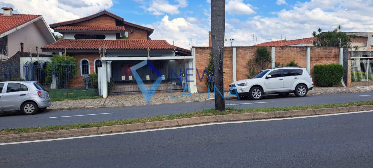 Casa Comercial com 400 m² para locação em Jardim Santa Rosália